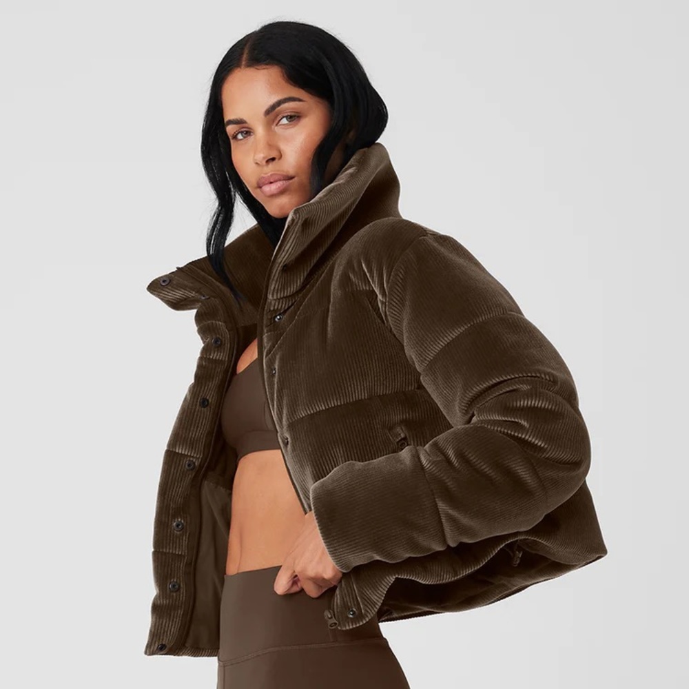 Alo Yoga Ribbed Velour Gold Rush Puffer in macchiato Small - Picture 2 of 8